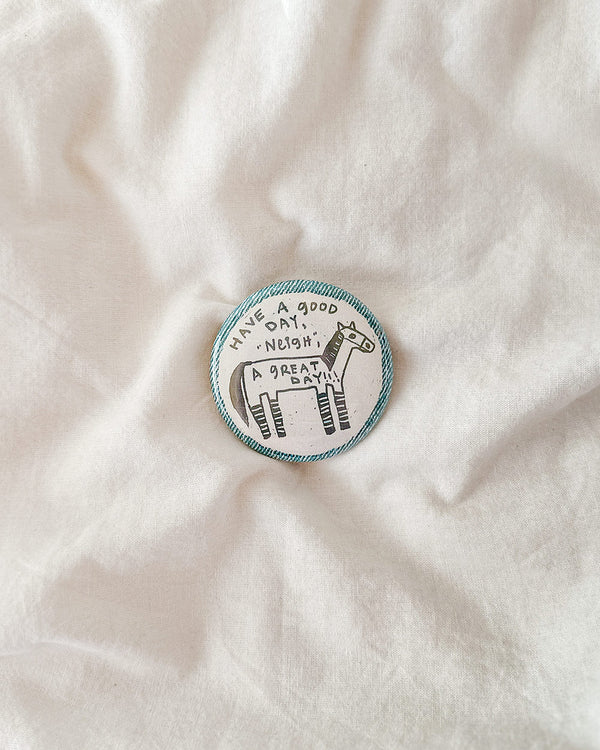 Neigh Button